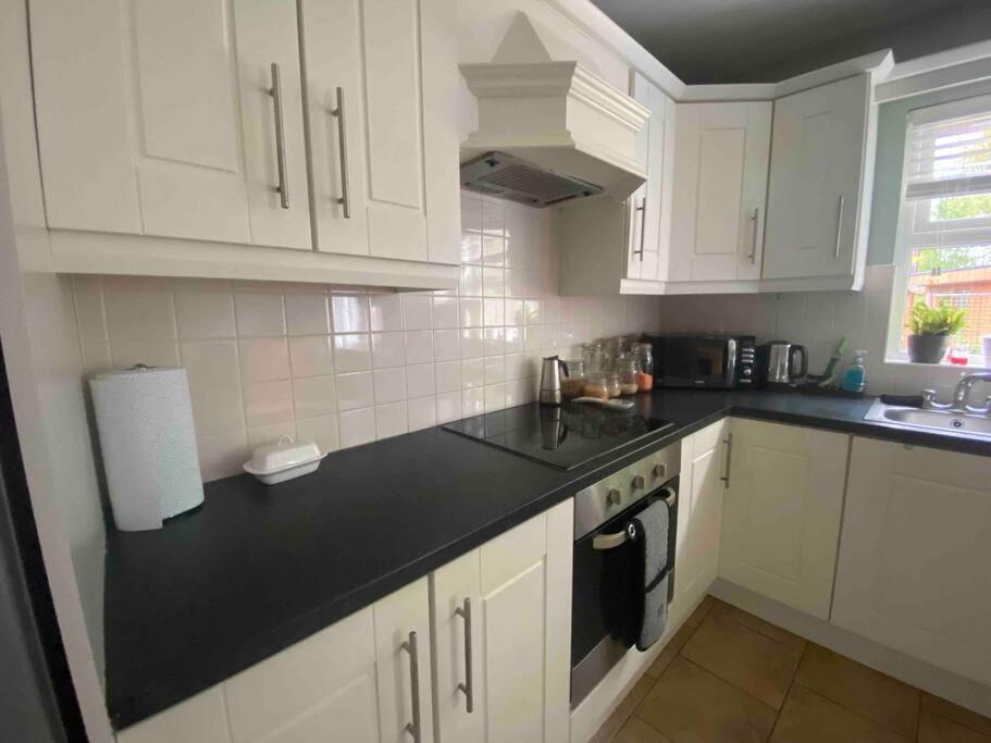 Loughview Gardens - Family Friendly Villa Omagh Exteriör bild