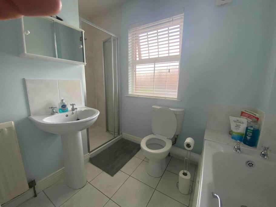 Loughview Gardens - Family Friendly Villa Omagh Exteriör bild
